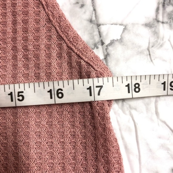 Suzanne Betro simple Pink Sleeveless Waffle Knit Top Asymmetrical Hem Size S NWT - Picture 5 of 5